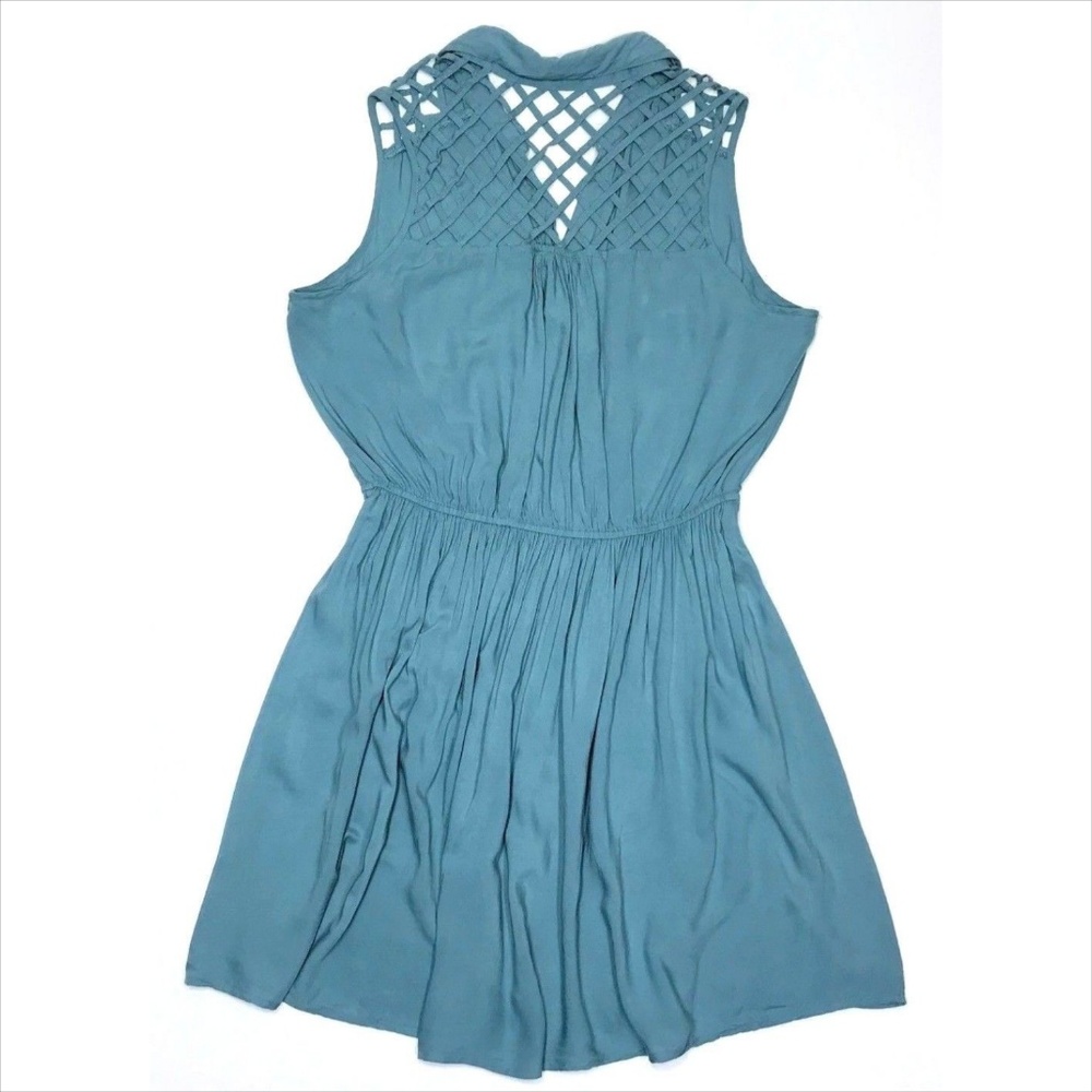 Midnight Sky Light Blue Sleeveless Lattice Dress - Picture 2 of 6